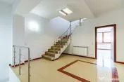 De inchiriat clădire multifuncțională Calea Ferentari 
