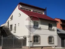 Vilă 6 camere în Cotroceni | Locație premium | Ideală...