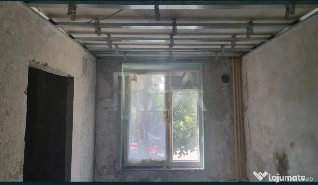 4 camere decomandat, 78 mp, etaj 1/4, boxă 10 mp – proiec