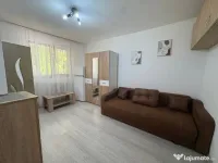 Podu Ros! Garsoniera, parter, bloc apartamente,libera!
