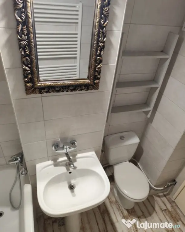 Apartament 3 camere | 52mp | Zona Big Manastur | Etaj Int |