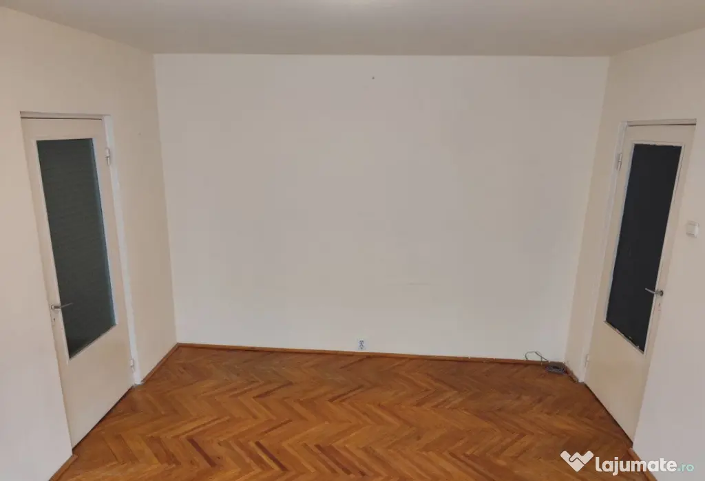 Apartament 3 camere | 52mp | Zona Big Manastur | Etaj Int |