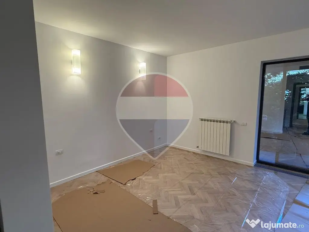 INCHIRIERE Apartament cu 3 camere + curte in zona Primaverii