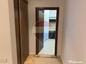 INCHIRIERE Apartament cu 3 camere + curte in zona Primaverii