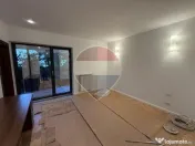 INCHIRIERE Apartament cu 3 camere + curte in zona Primaverii