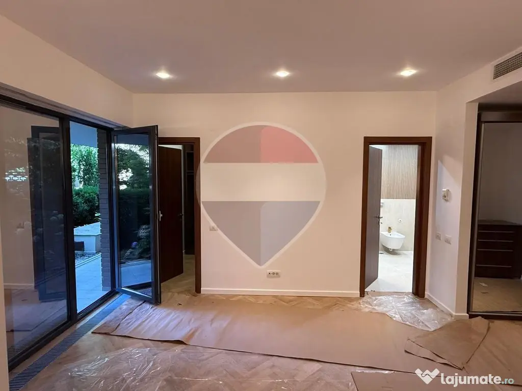 INCHIRIERE Apartament cu 3 camere + curte in zona Primaverii