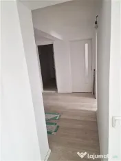 Apartament 3 camere 63mp + balcon 11 mp + garaj 18 mp, Baciu 