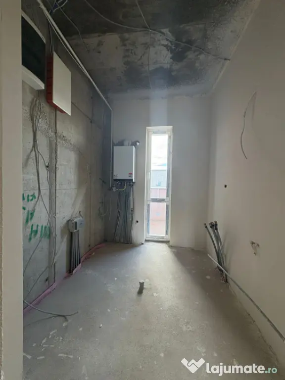 Penthouse de vanzare 3 camere ,84,44 mp cu 2 Terase