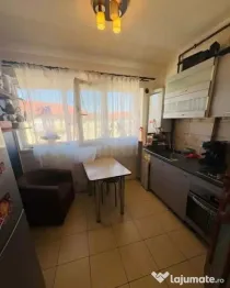 Apartament cu 2 camere, 40 mp , zona Florilor, Floresti