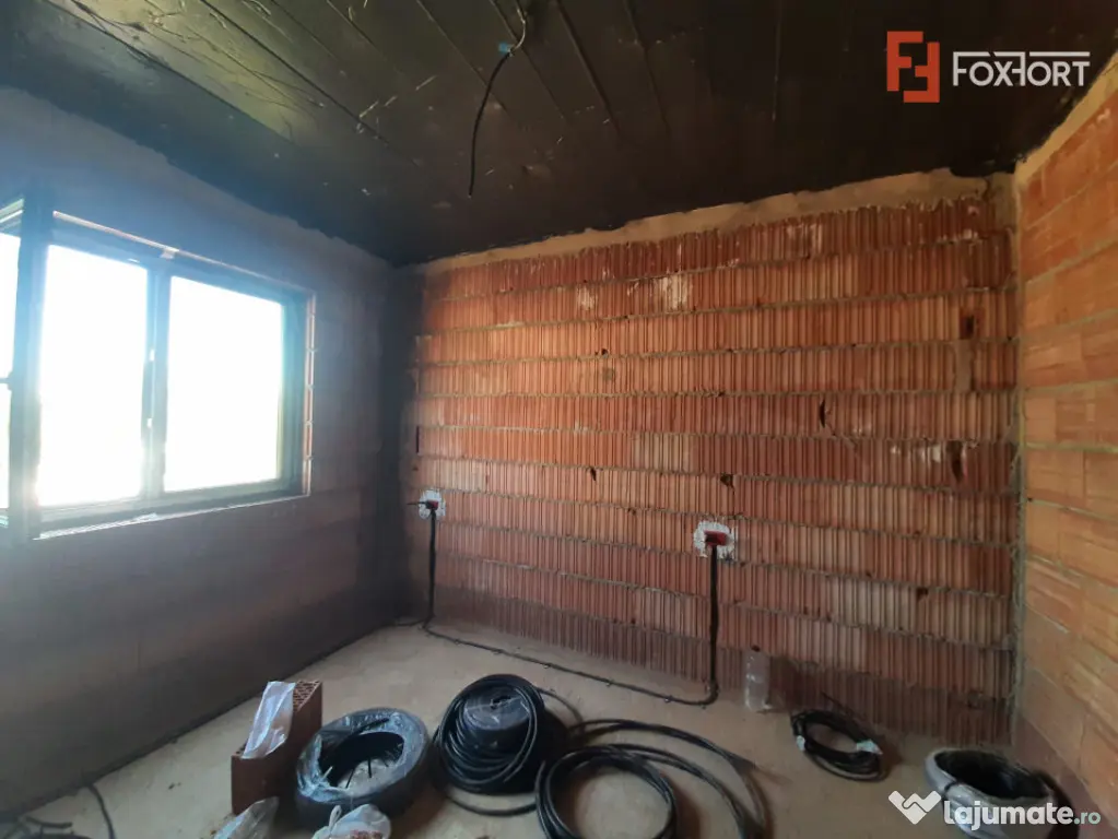 Duplex spatios in Ghiroda - La 5 minute de noul Campus de Me