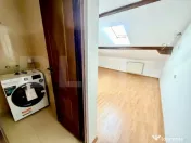Apartament cu scara interioara 5 camere,4 bai,2 balcoane,zon 
