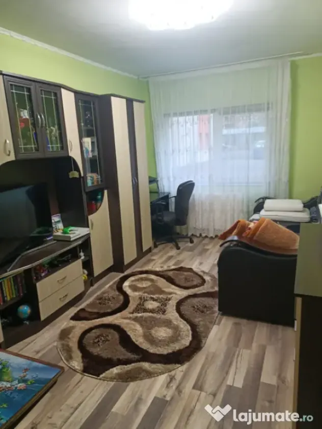 Apartament 2 camere decomandat, parcare inclusa 58mp, Eroilo