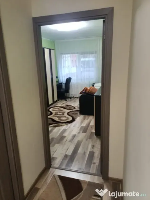 Apartament 2 camere decomandat, parcare inclusa 58mp, Eroilo