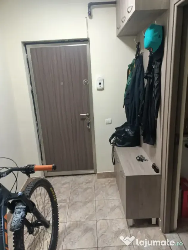 Apartament 2 camere decomandat, parcare inclusa 58mp, Eroilo