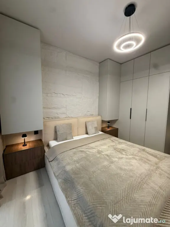 Apartament premium 2 camere 52 mp, zona Eroilor,Floresti
