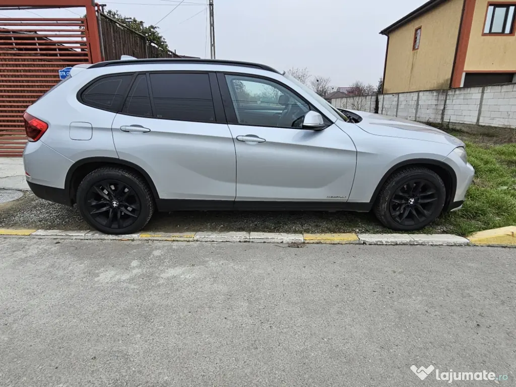 Vând BMW X1 sDRIVE16d