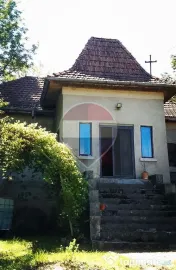 Casă de vânzare în Provita de Sus | Oportunitate de in... 