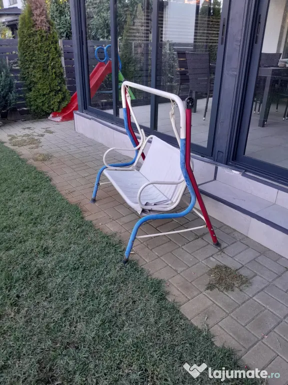 Dau leagan pentru copii cu 7 beri BERGHEMBIR fara alcol