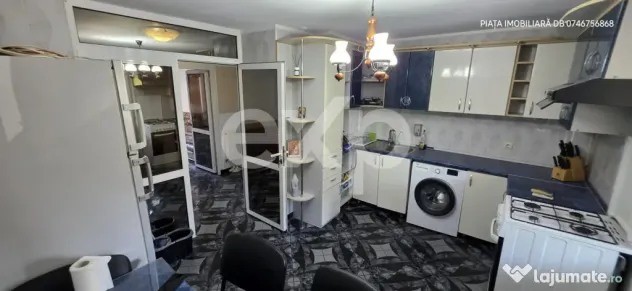 Super-Oportunitate! Apartament Spațios 3 Camere Decomandat(