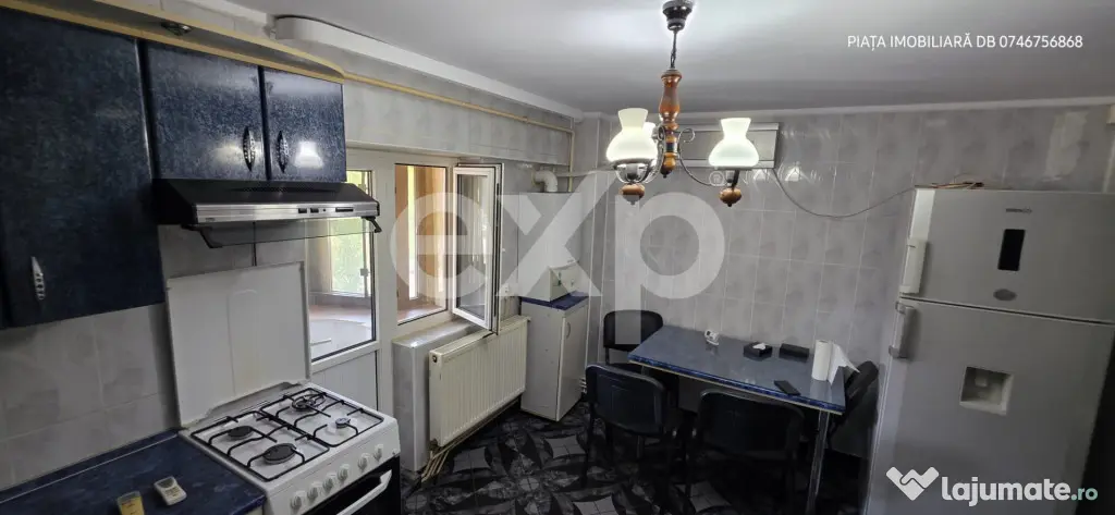 Super-Oportunitate! Apartament Spațios 3 Camere Decomandat(
