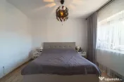 Apartament 5 camere Vlaicu – Renovat, 2 băi, centrală... 
