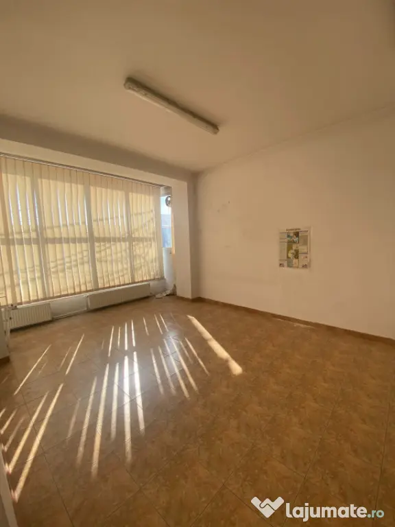 Spatiu comercial, 120mp, zona 1 Mai