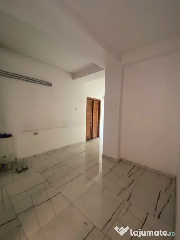 Spatiu comercial, 120mp, zona 1 Mai