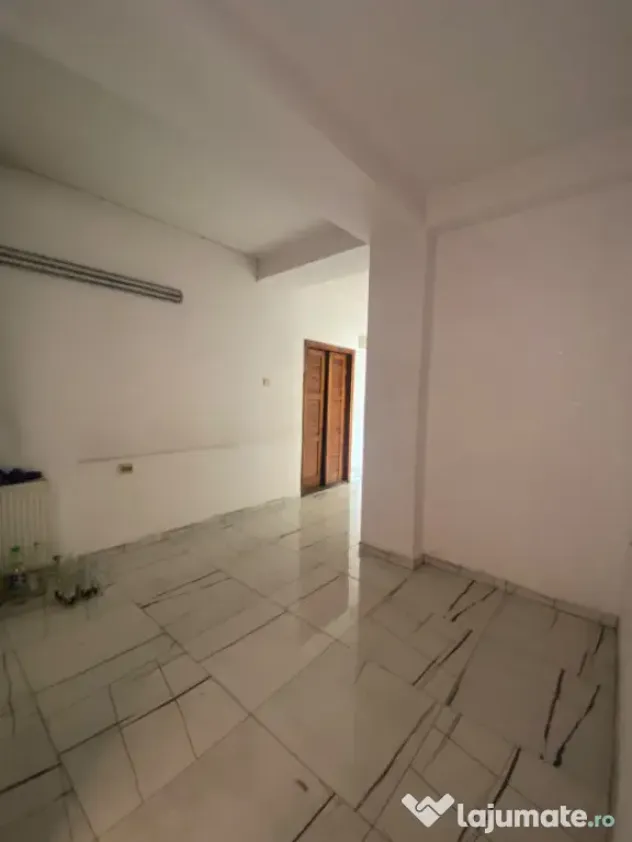 Spatiu comercial, 120mp, zona 1 Mai