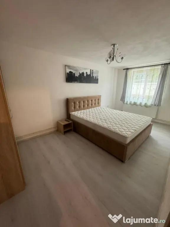 Apartament 3 camere decomandat zona Selimbar