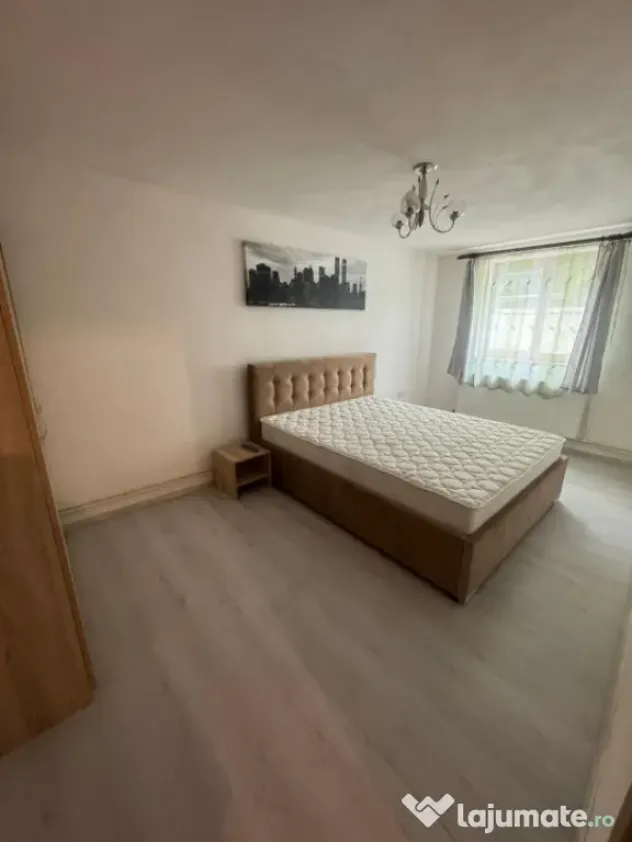 Apartament 3 camere decomandat zona Selimbar
