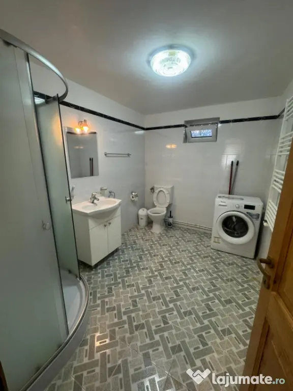 Apartament 3 camere decomandat zona Selimbar