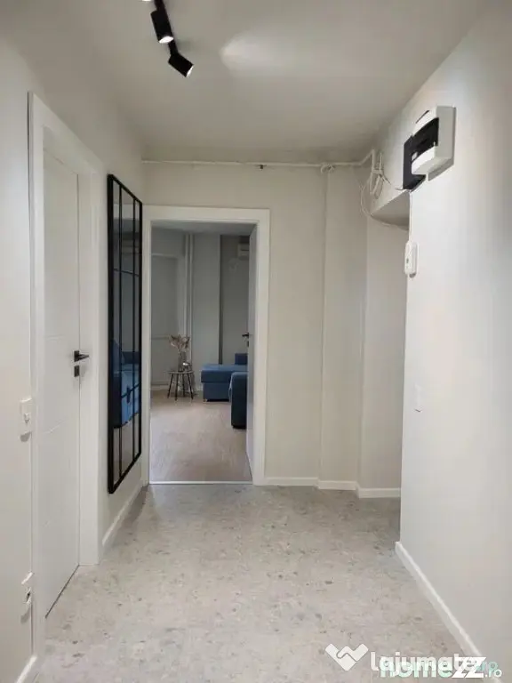 13 Septembrie | 2 camere | 52mp | parter | renovat | 130....