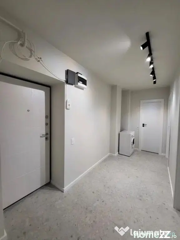13 Septembrie | 2 camere | 52mp | parter | renovat | 130....