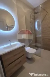 Apartament cu 3 camere,2 bai Adora Park 