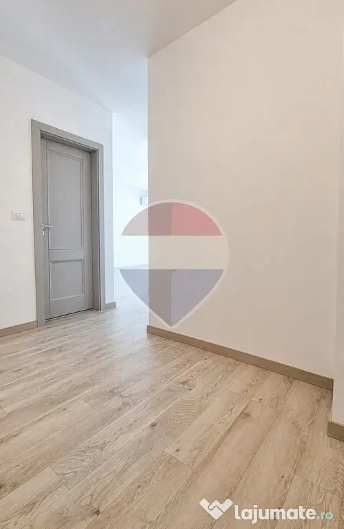 Apartament cu 3 camere,2 bai Adora Park - Arad (Arad)