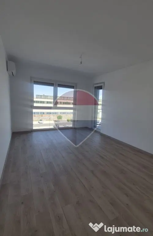 Apartament cu 3 camere,2 bai Adora Park