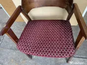 Scaun vintage Mid-Century Modern cu brate și spatar curbat; Scaun Retro lemn