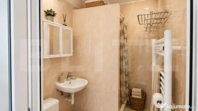 Apartament cu 2 camere de vanzare, 33,26 mp, Micro 14