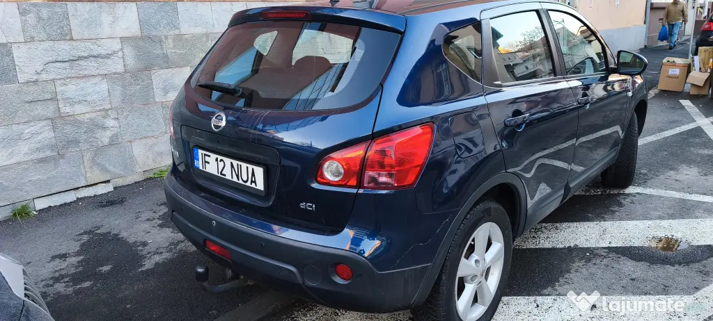 Vand Nissan Qashqai 1.5 dci ,2007,defect pentru dezmembrare