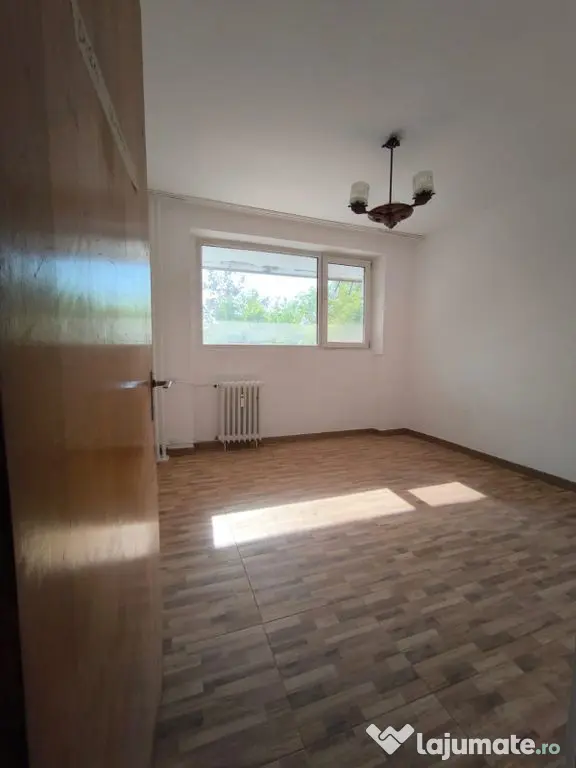 Drumul Taberei - Metrou Valea Ialomitei, 3 camere, etaj 3...