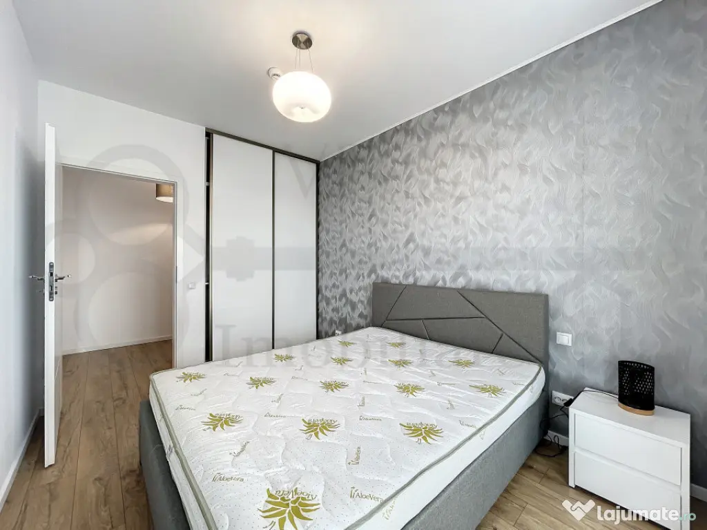 3 camere, 2 băi, terasă și garaj, zona Tăietura Turcului