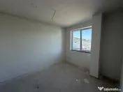 Apartament 3 camere, 62,7 mp, zona Vivo 