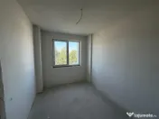 Apartament 3 camere, 62,7 mp, zona Vivo 