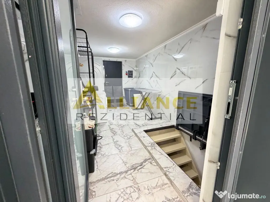 Casa P+1+M cu teren de 650 mp, piscina si curte complet a...