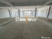 Spatiu Comercial 217 mp parter + 2 parcari la intrare in ...