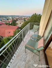 Apartament 3 camere, 76mp, ultrafinisat, zona Gruia 