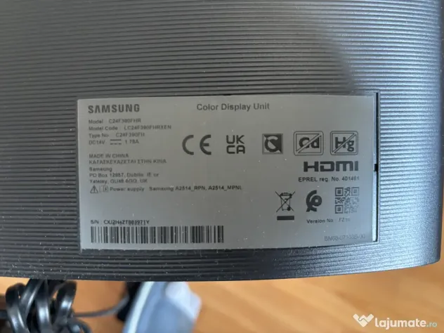 Monitor Samsung C24F390FHR – pentru piese (ecran spart)
