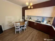 Casa 3 camere, P+1, 116 mpu, zona Selgros, teren 323 mp 