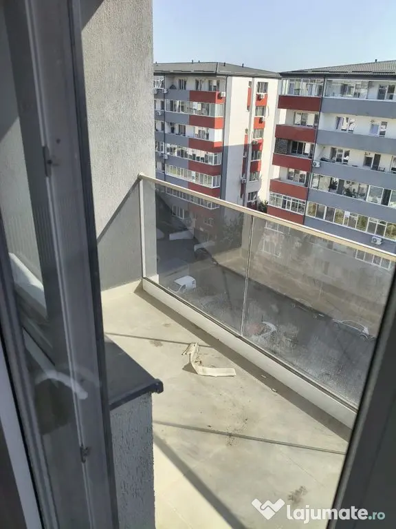 2cam. studio- la 15min metrou Leonida/Berceni