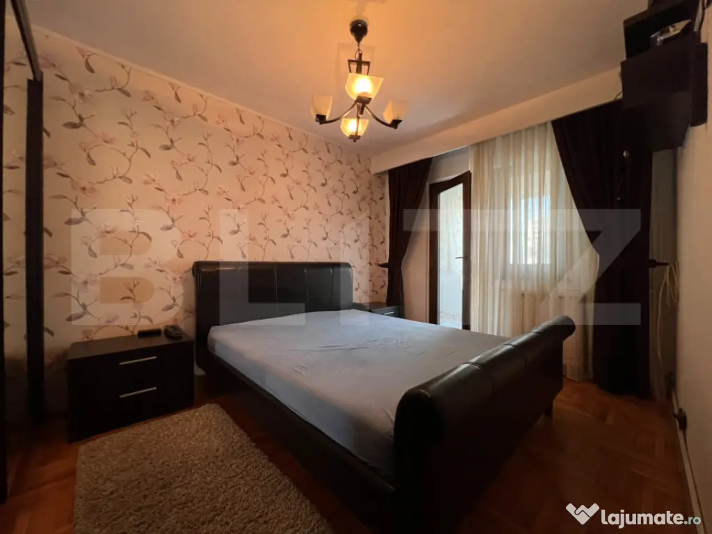 Apartament decomandat de închiriat — Zonă Urbană